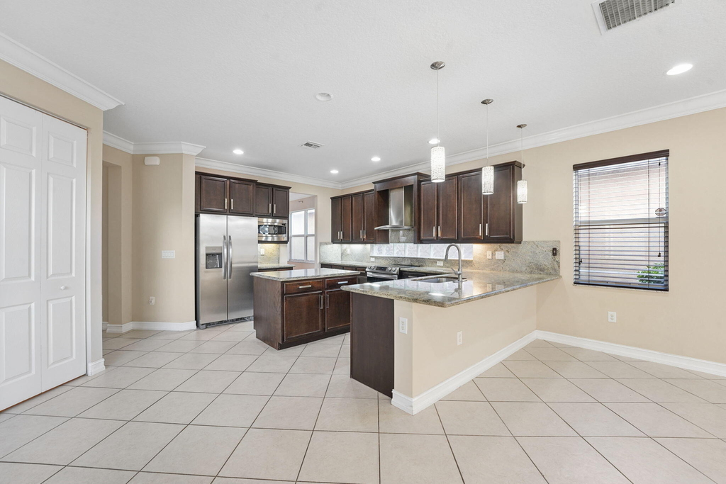 8256 Savara Streams Lane - Photo 14