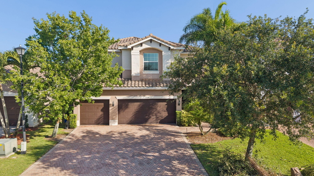 8256 Savara Streams Lane - Photo 2
