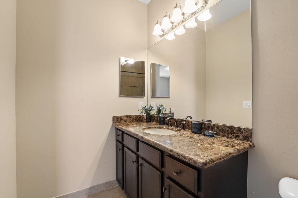 8256 Savara Streams Lane - Photo 34