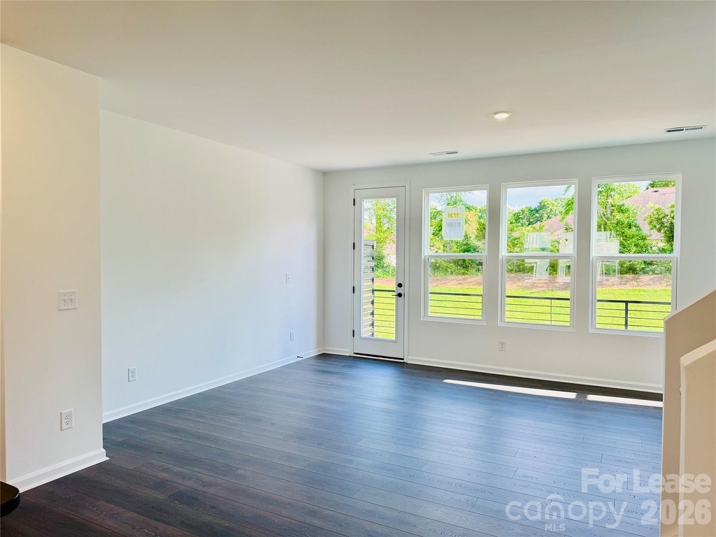 1736 Blanche Street - Photo 5