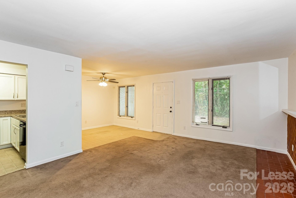 1832 J Julian Lane - Photo 2