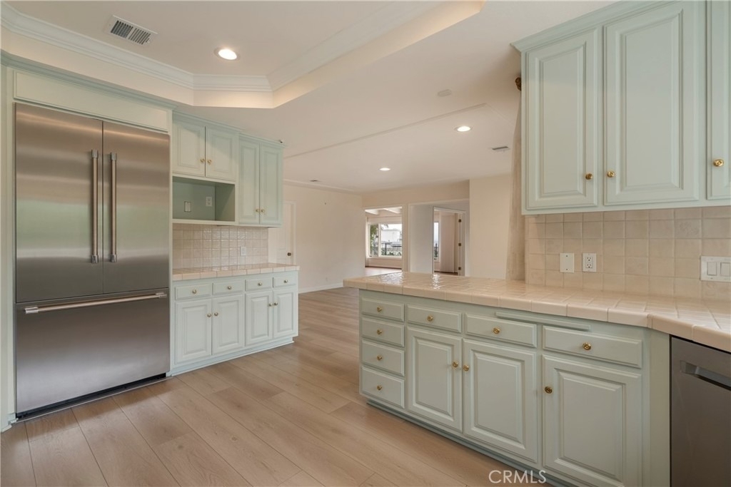 3737 Debstone Ave - Photo 6
