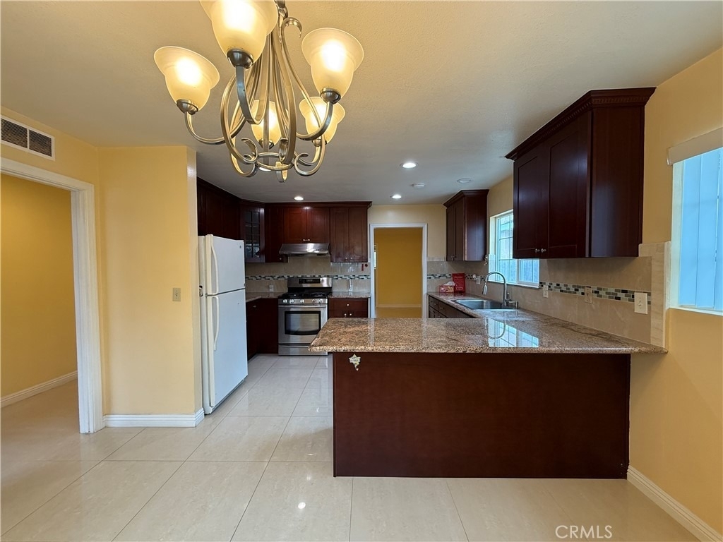 1127 S Nantes Avenue - Photo 5