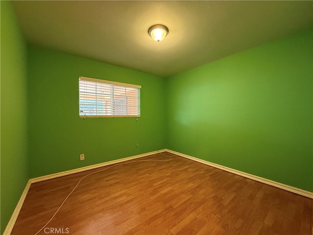 1127 S Nantes Avenue - Photo 18