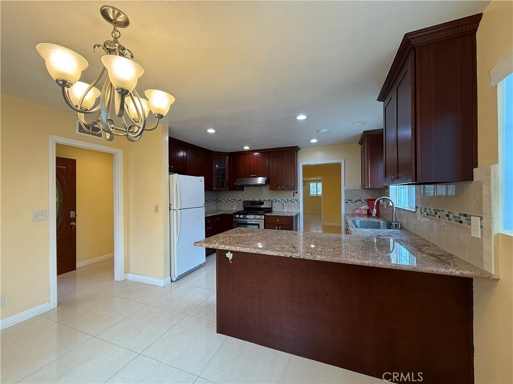 1127 S Nantes Avenue - Photo 4