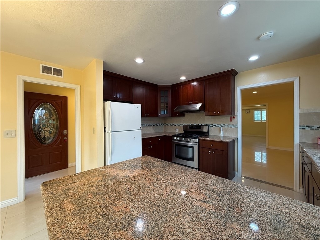 1127 S Nantes Avenue - Photo 6