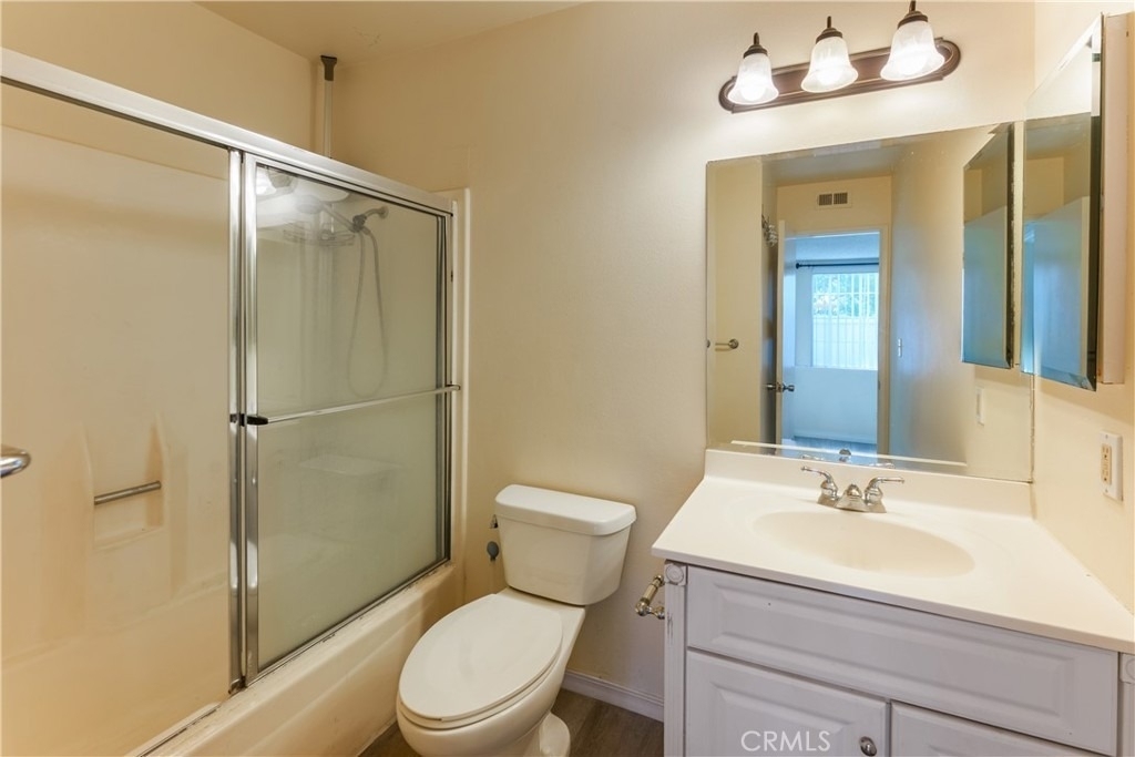 19111 Hamlin - Photo 14