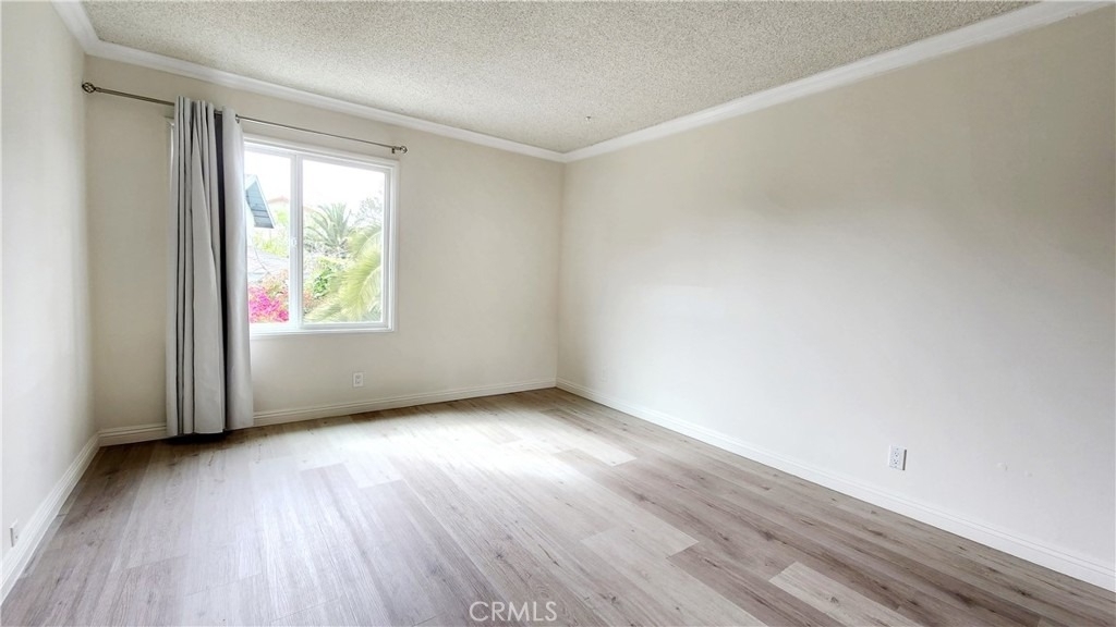 6327 Sattes Drive - Photo 33