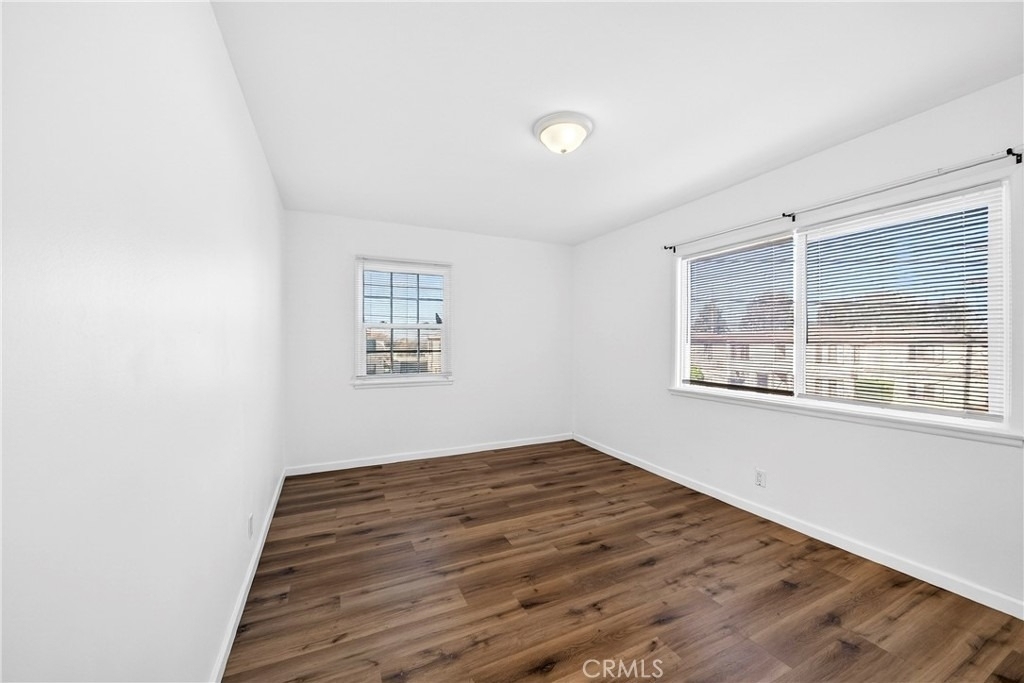 1316 1/2 Anaheim Street - Photo 15