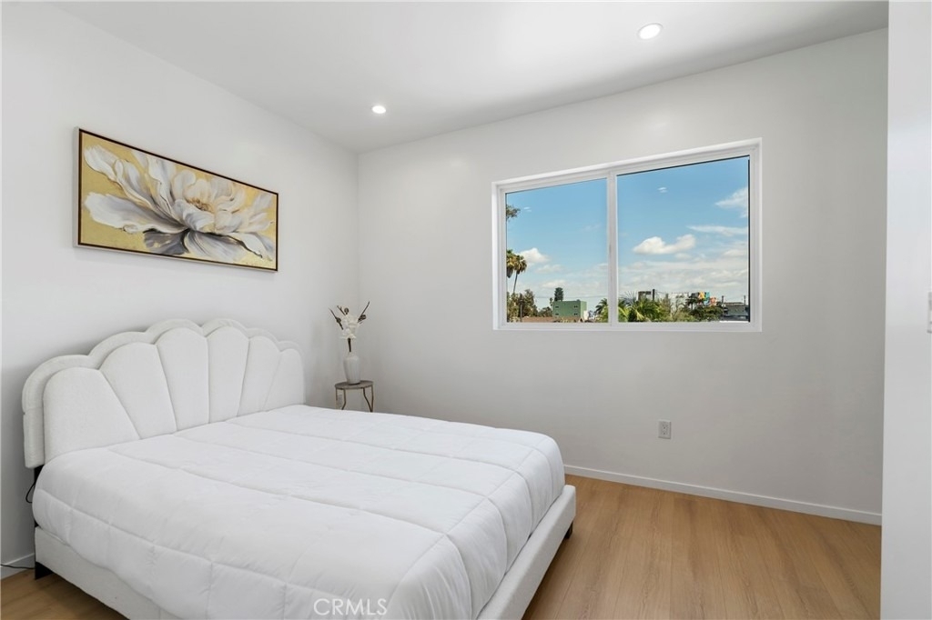 2515 Alsace Avenue - Photo 15