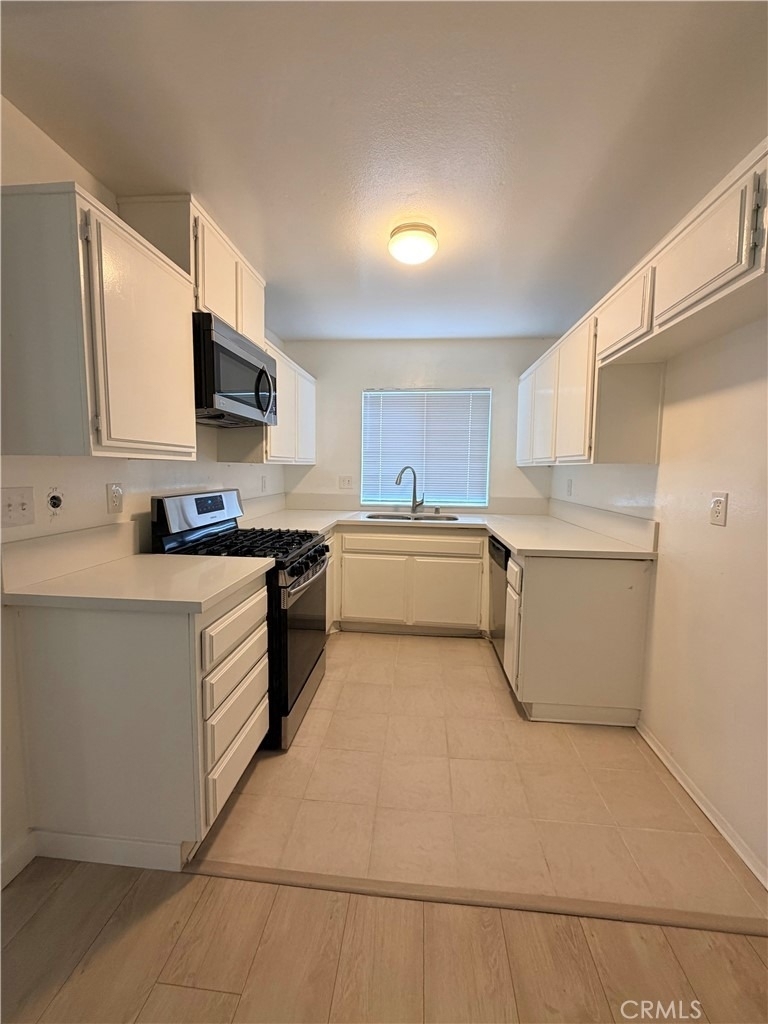 8520 Century Blvd Unit A - Photo 3
