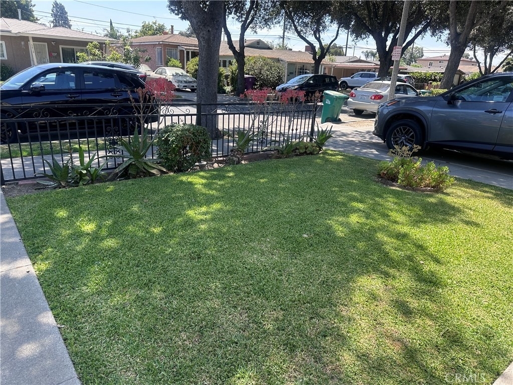 3615 Caspian - Photo 2