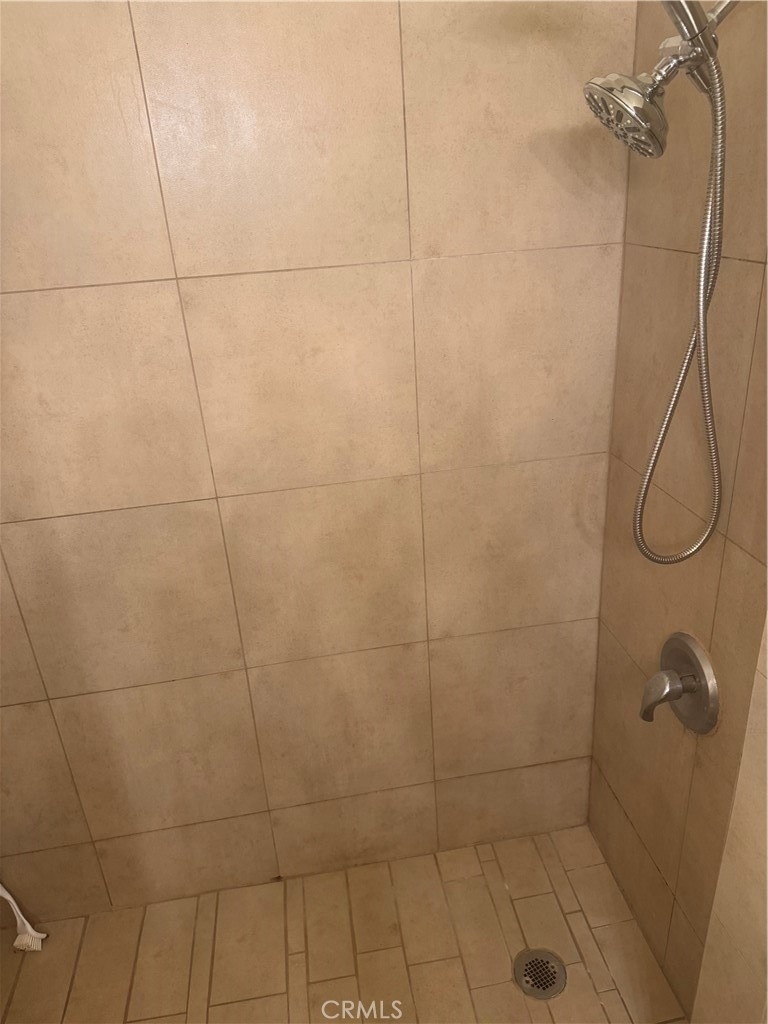 1015 Parton Street - Photo 10