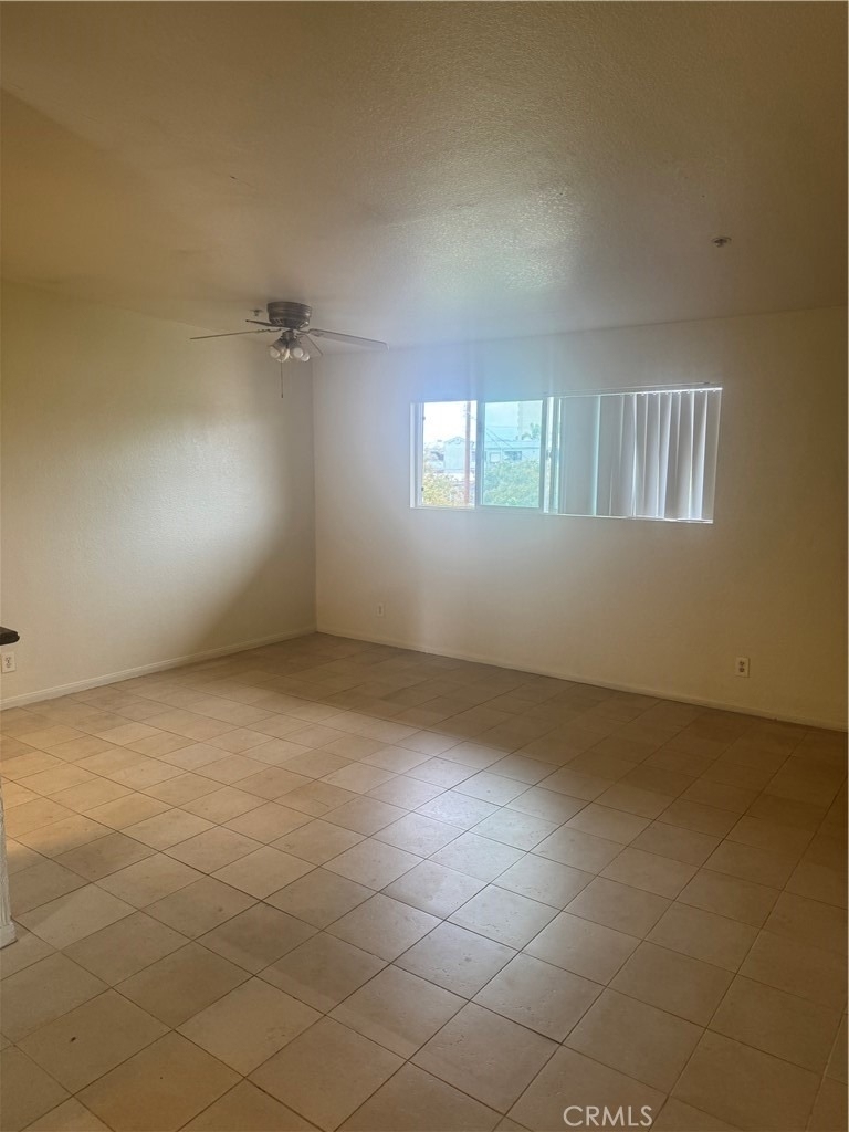 1015 Parton Street - Photo 15