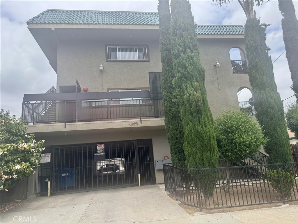 1015 Parton Street - Photo 0