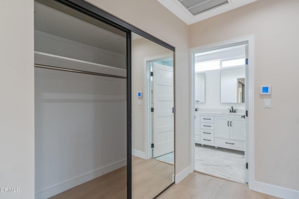 1206 Tamarind Avenue - Photo 20