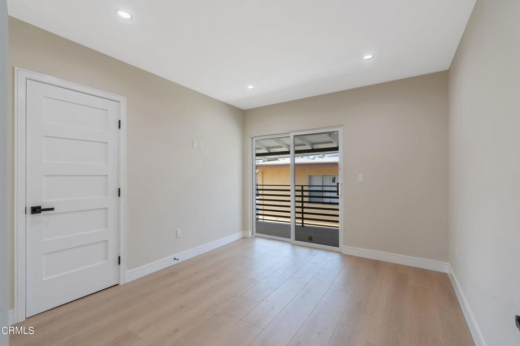 1206 Tamarind Avenue - Photo 29