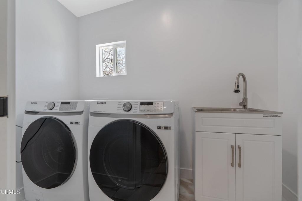 1206 Tamarind Avenue - Photo 36