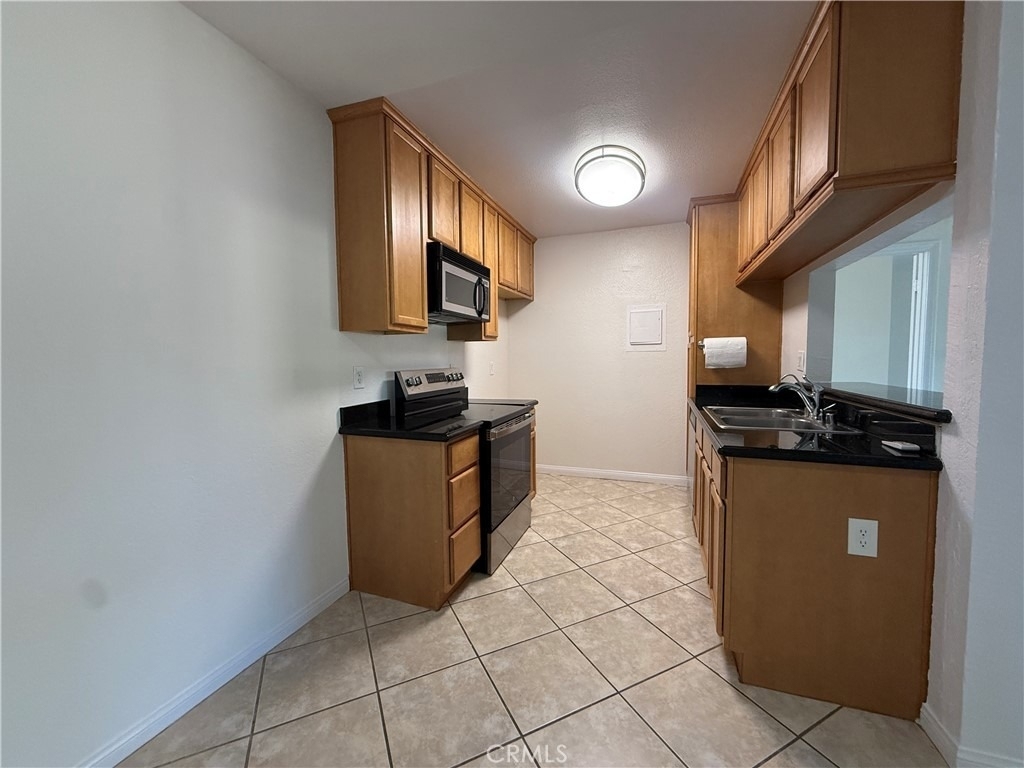 1345 Cabrillo Park - Photo 3