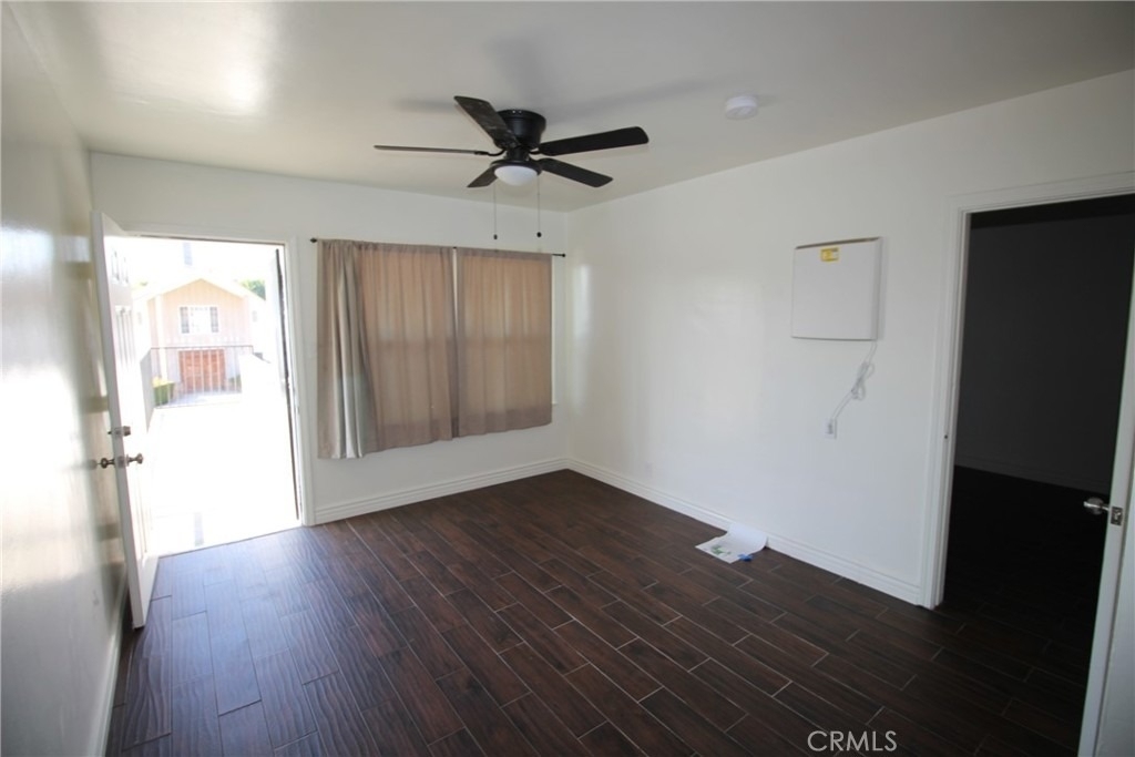 4954 Tweedy Boulevard - Photo 4