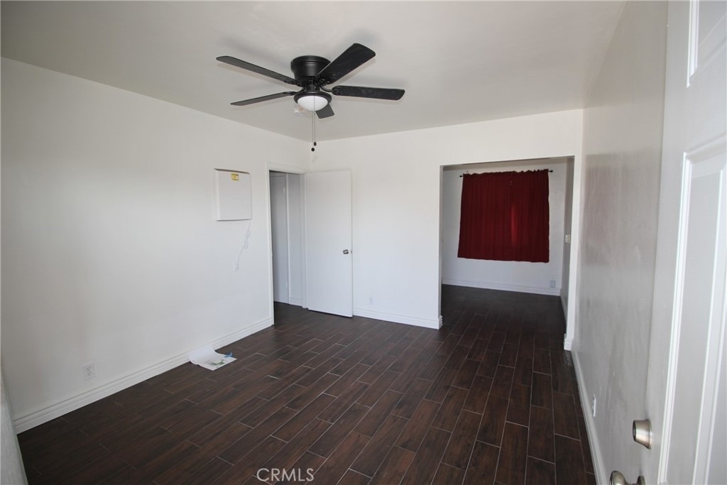4954 Tweedy Boulevard - Photo 3