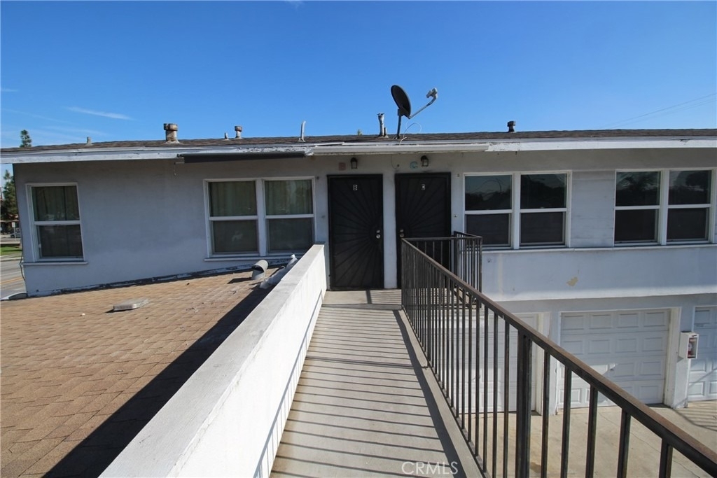 4954 Tweedy Boulevard - Photo 1