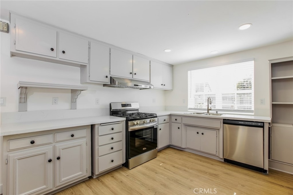 9618 Pauline Drive - Photo 6