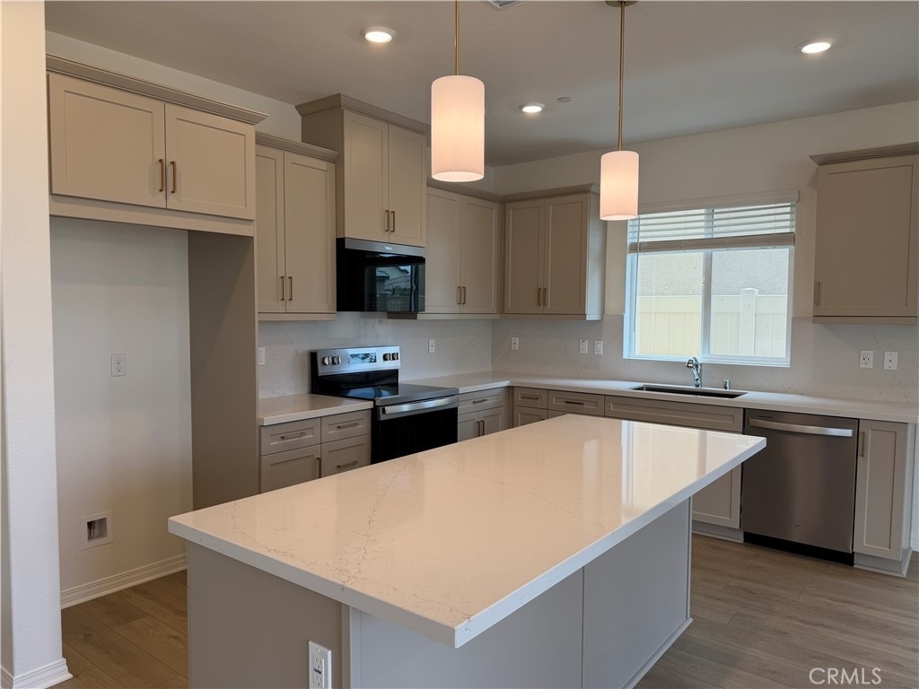 9707 Babaco Street - Photo 9