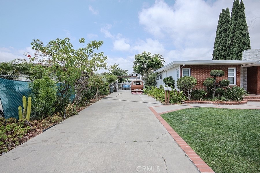 9381 Nichols Drive - Photo 31