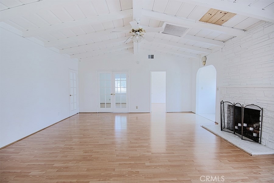 9381 Nichols Drive - Photo 4