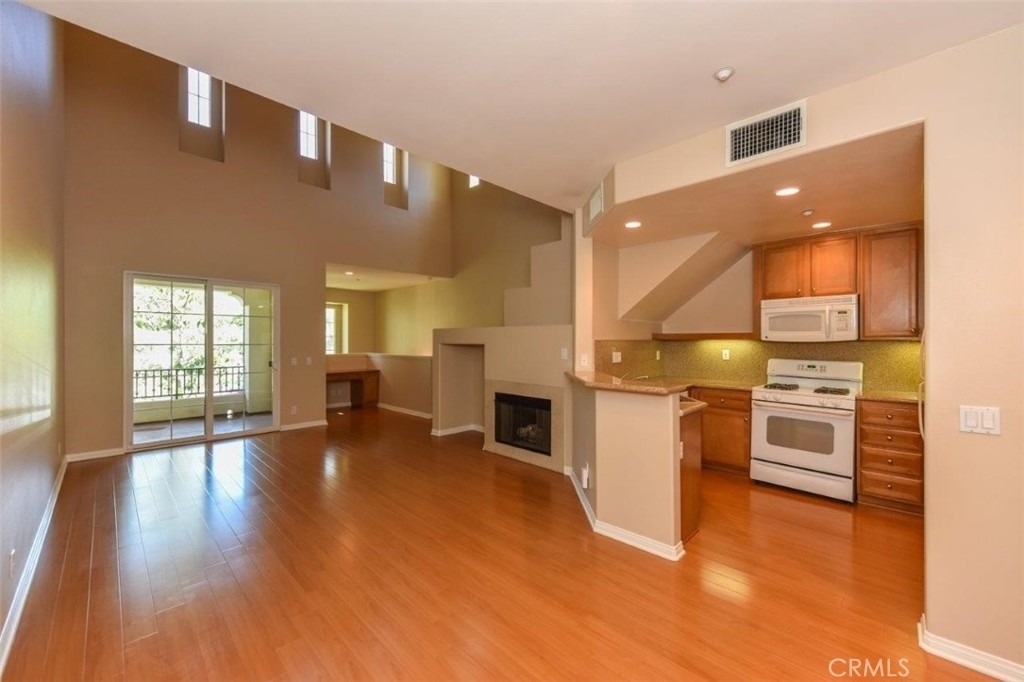 306 Dewdrop - Photo 5