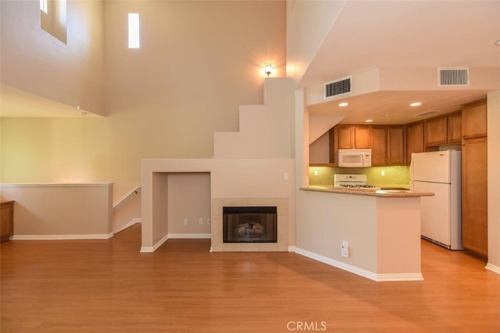 306 Dewdrop - Photo 6