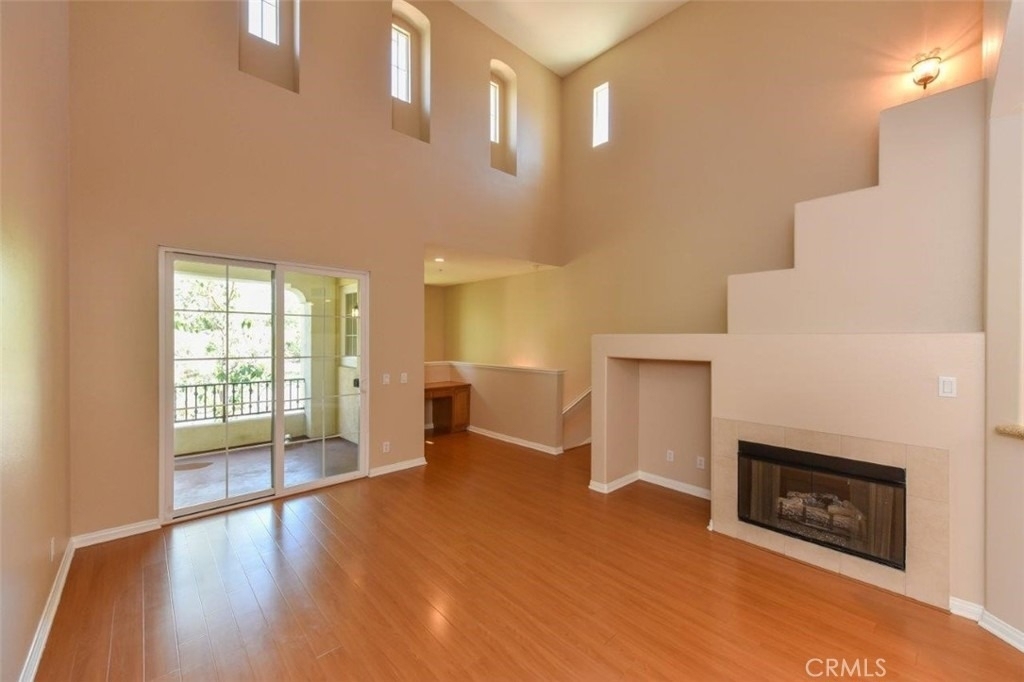 306 Dewdrop - Photo 3