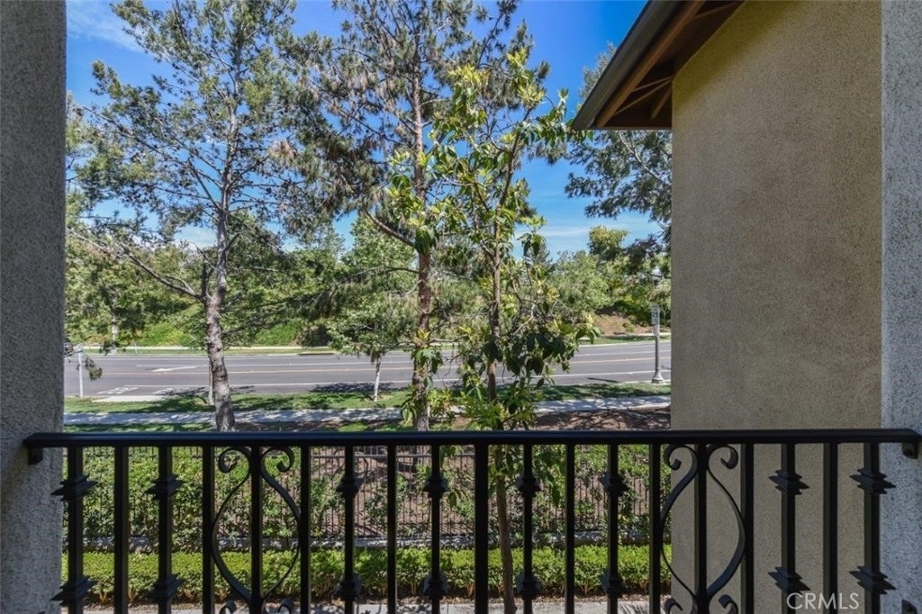 306 Dewdrop - Photo 11