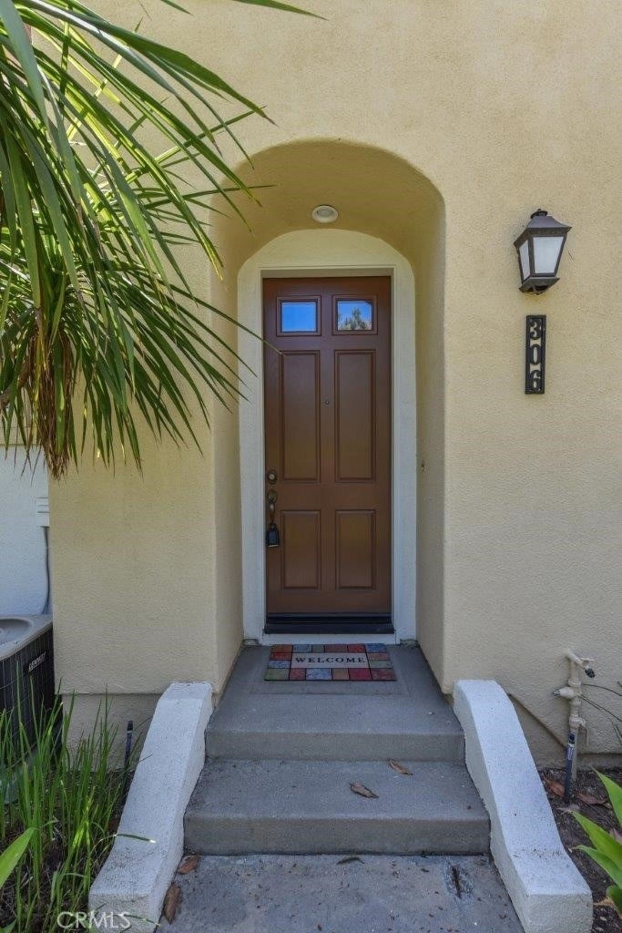 306 Dewdrop - Photo 2