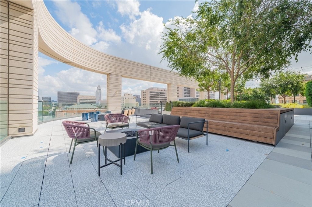 400 S Broadway S - Photo 33