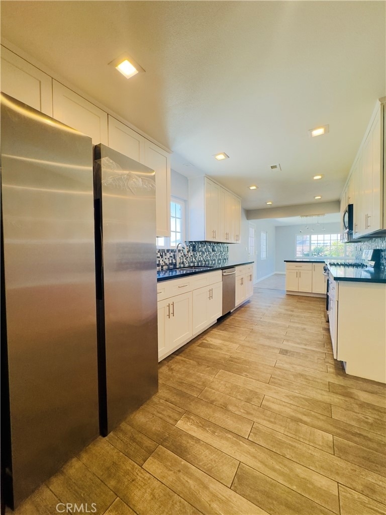 2335 E Trenton Avenue - Photo 3