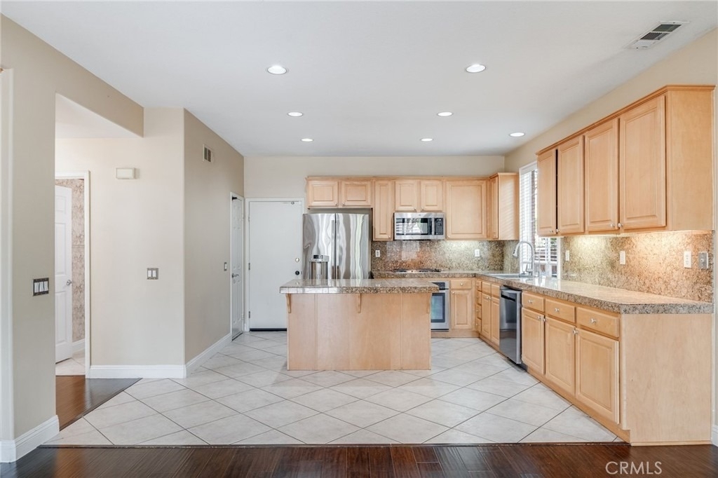 11761 Fricker Ave - Photo 10