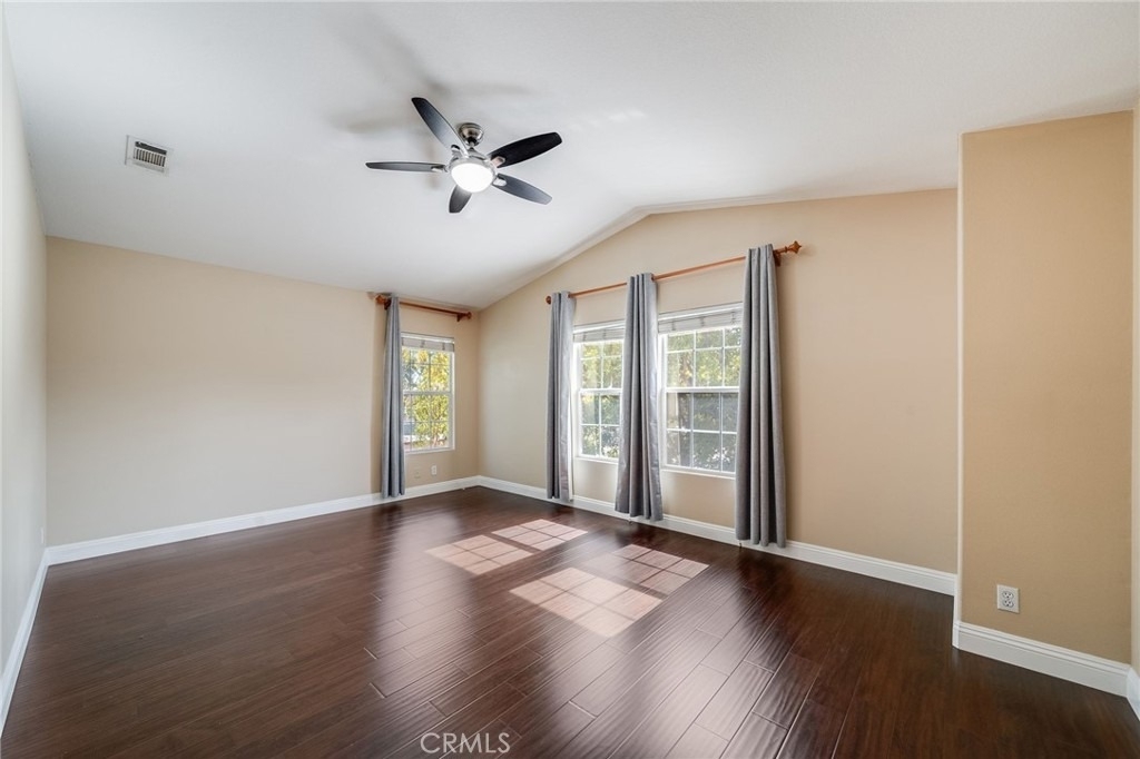 11761 Fricker Ave - Photo 18