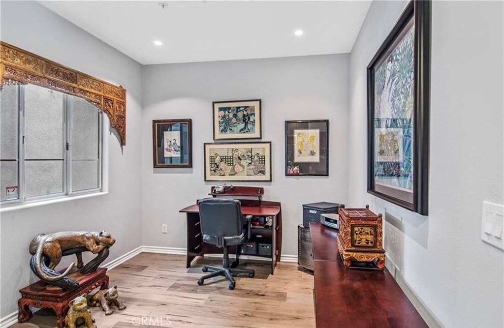 2233 Martin - Photo 17