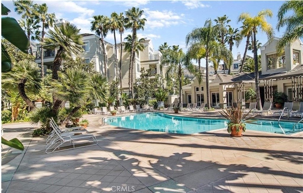 2233 Martin - Photo 2
