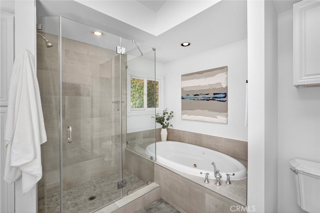 431 Nyes Place - Photo 32