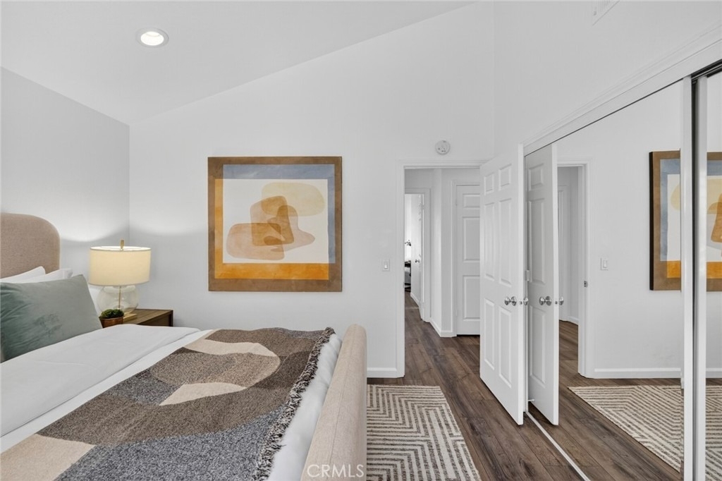 431 Nyes Place - Photo 27