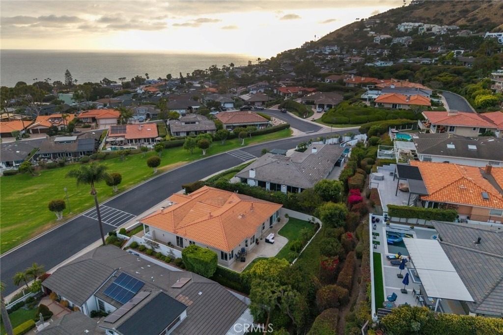 32382 Via Mentone - Photo 2