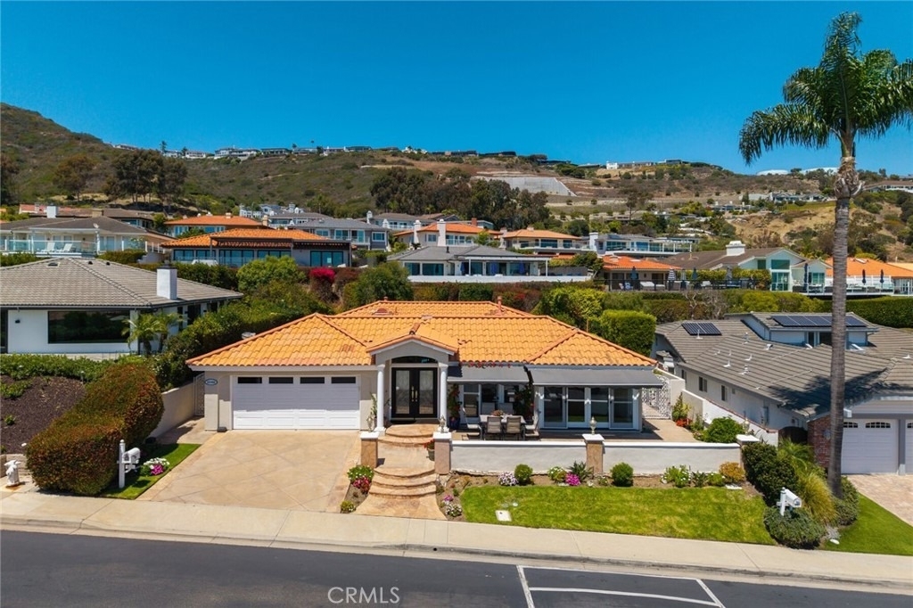 32382 Via Mentone - Photo 0