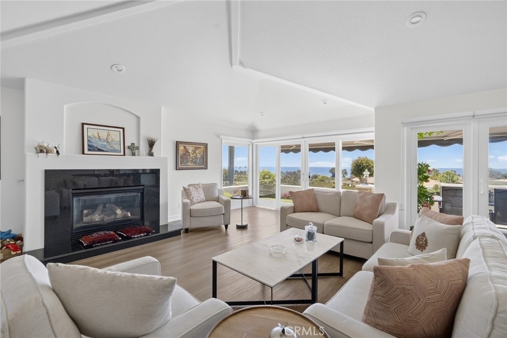 32382 Via Mentone - Photo 9