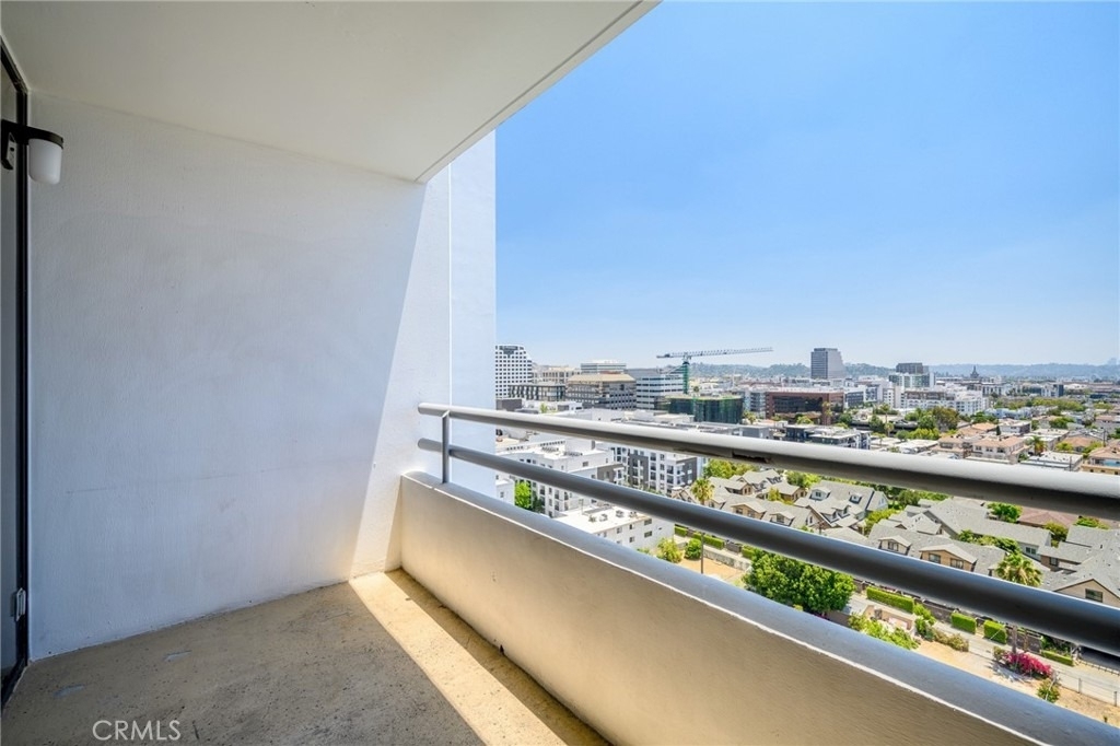 343 Pioneer Drive - Photo 10