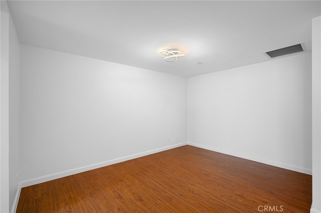 343 Pioneer Drive - Photo 12