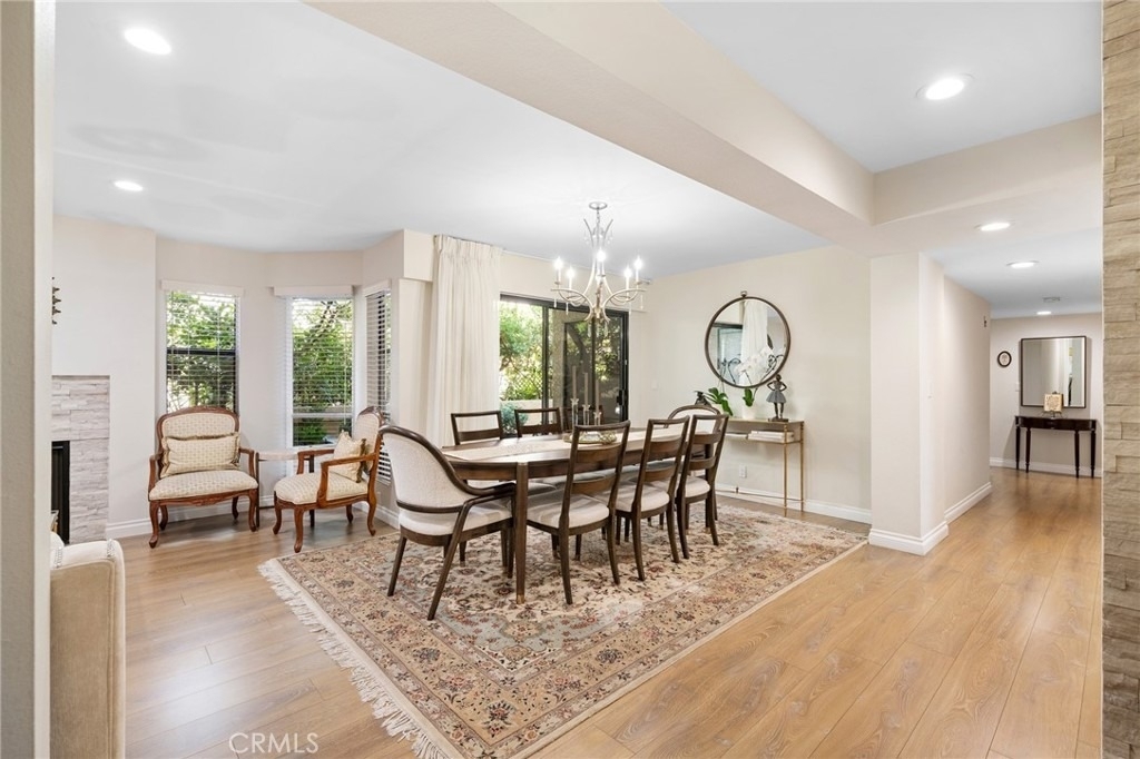 236 N Louise Street - Photo 4