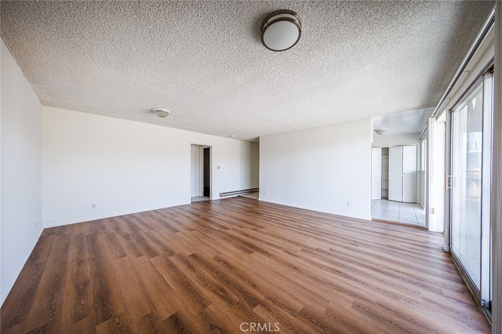 810 E Grand Ave - Photo 11